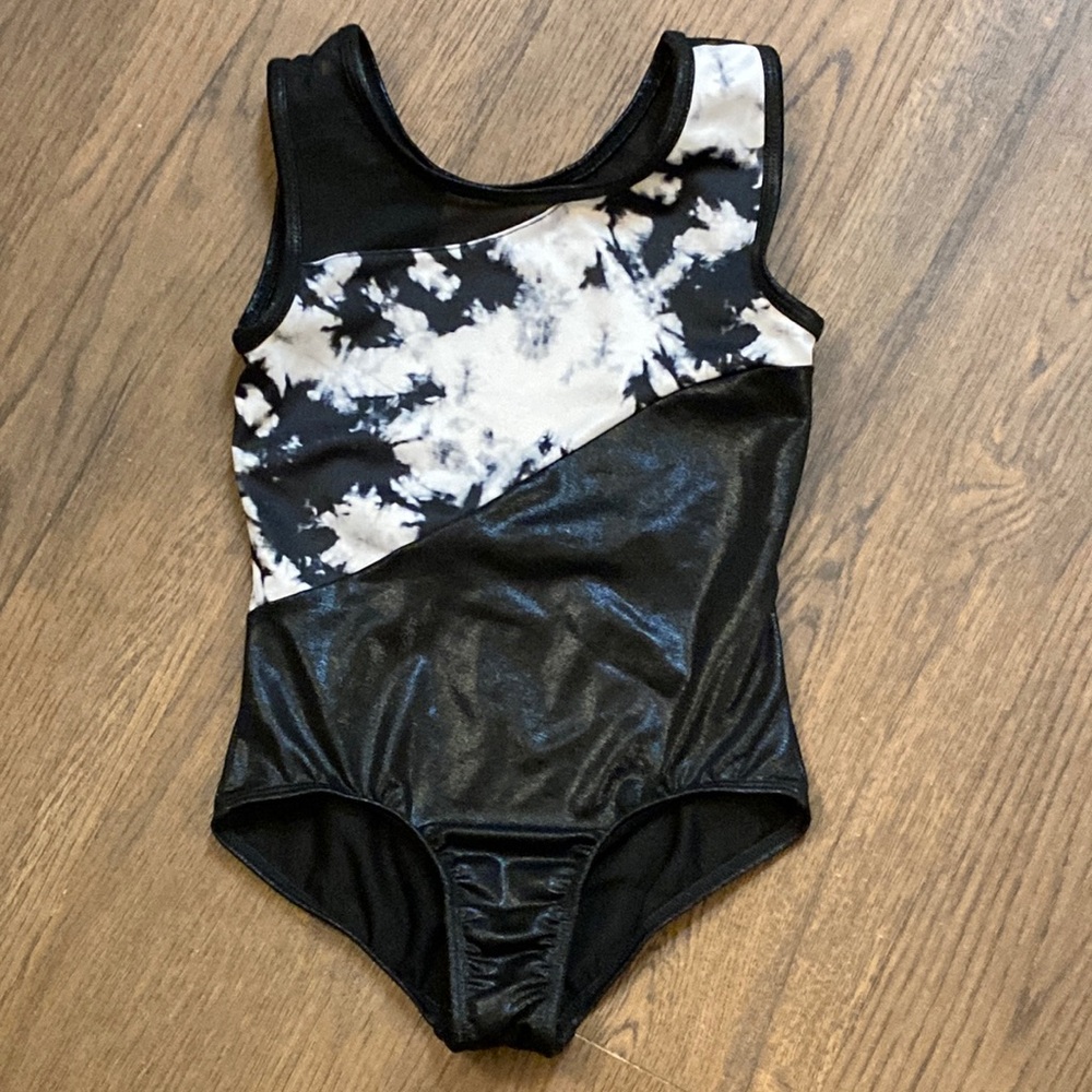 New More Than Magic Leotard    Size S(6-6x)